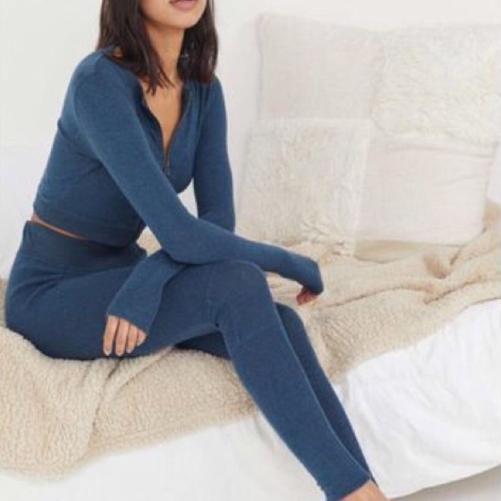 UO Sydney Seamed High Rise Leggings